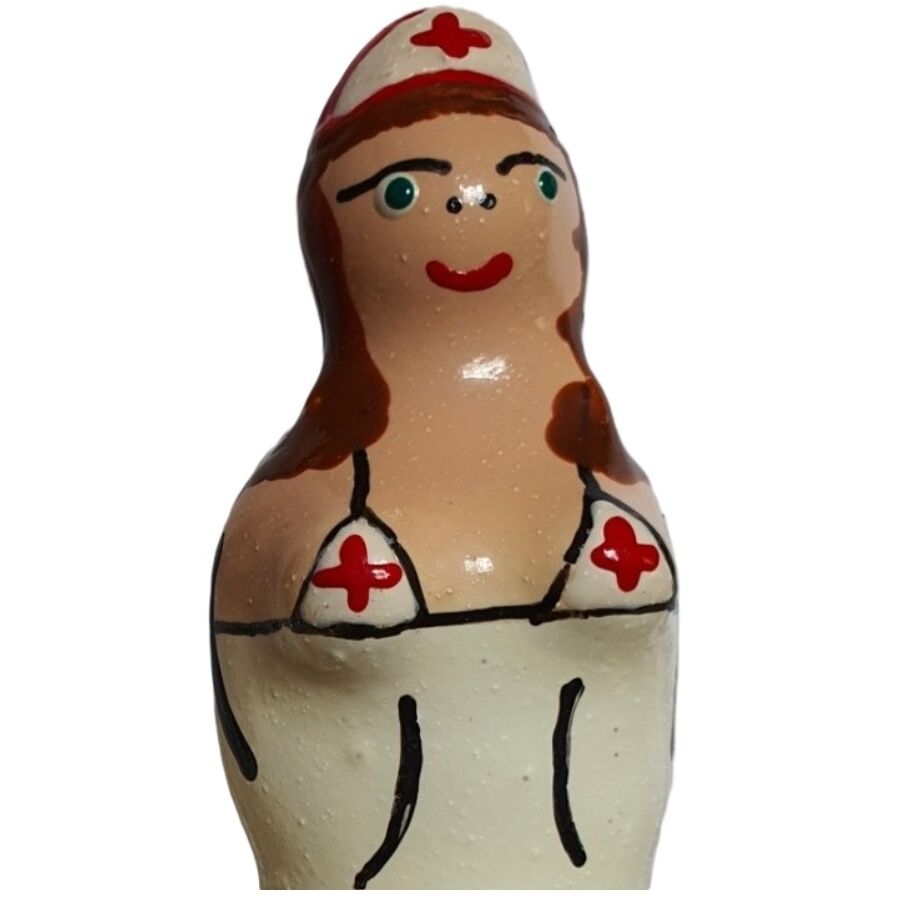 CONDOMERIE Nurse Brunette: ръчно рисуван декоративен презерватив
